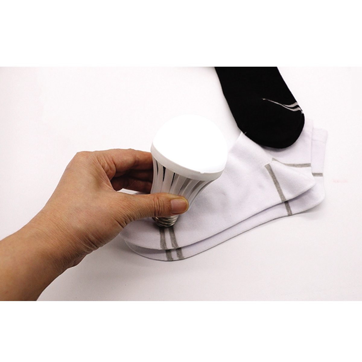 3D ENERGY SOCKS PAIR - Image 2